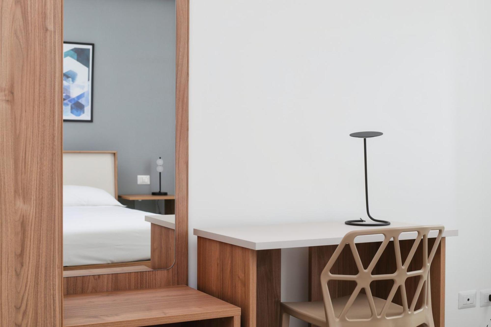 Joivy Charming Flats In The Heart Of Porta Nuova Apartment Милано Екстериор снимка
